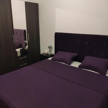 Apartmán Bondy Home *